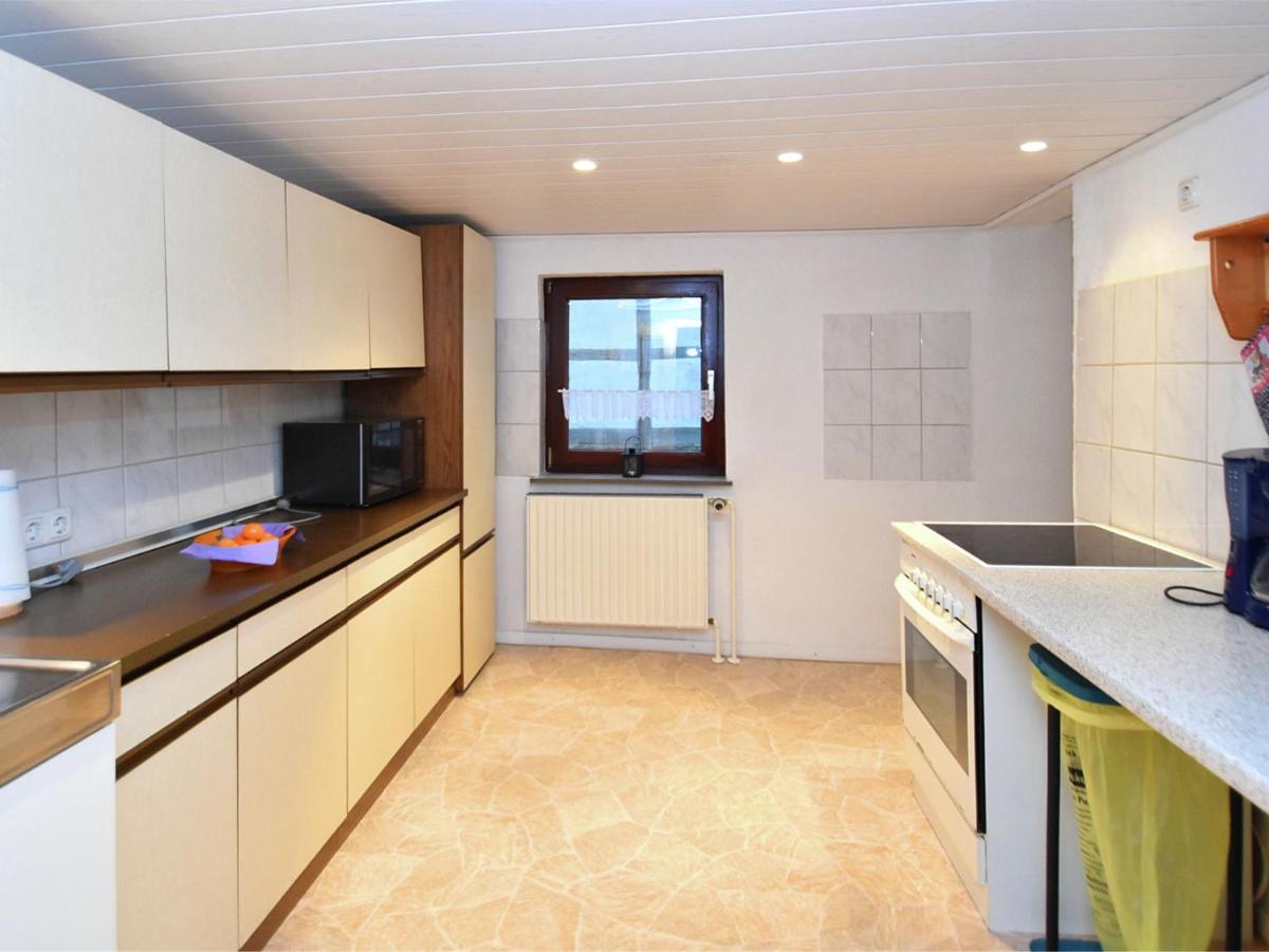 Small Apartment In Hesse With Terrace And Garden Frielendorf Buitenkant foto