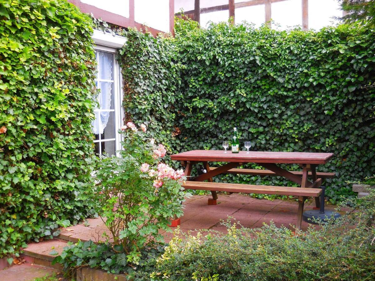 Small Apartment In Hesse With Terrace And Garden Frielendorf Buitenkant foto