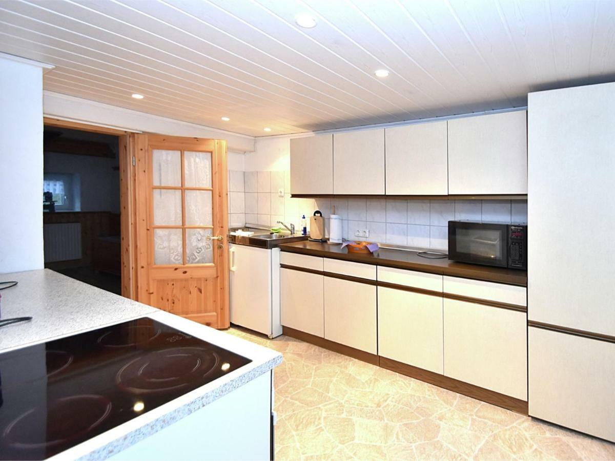 Small Apartment In Hesse With Terrace And Garden Frielendorf Buitenkant foto